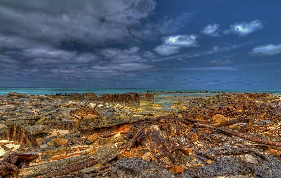 Debris on Sand Island-1