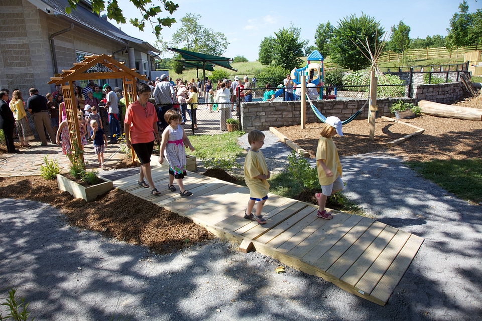 Construction of outdoor classroom-1