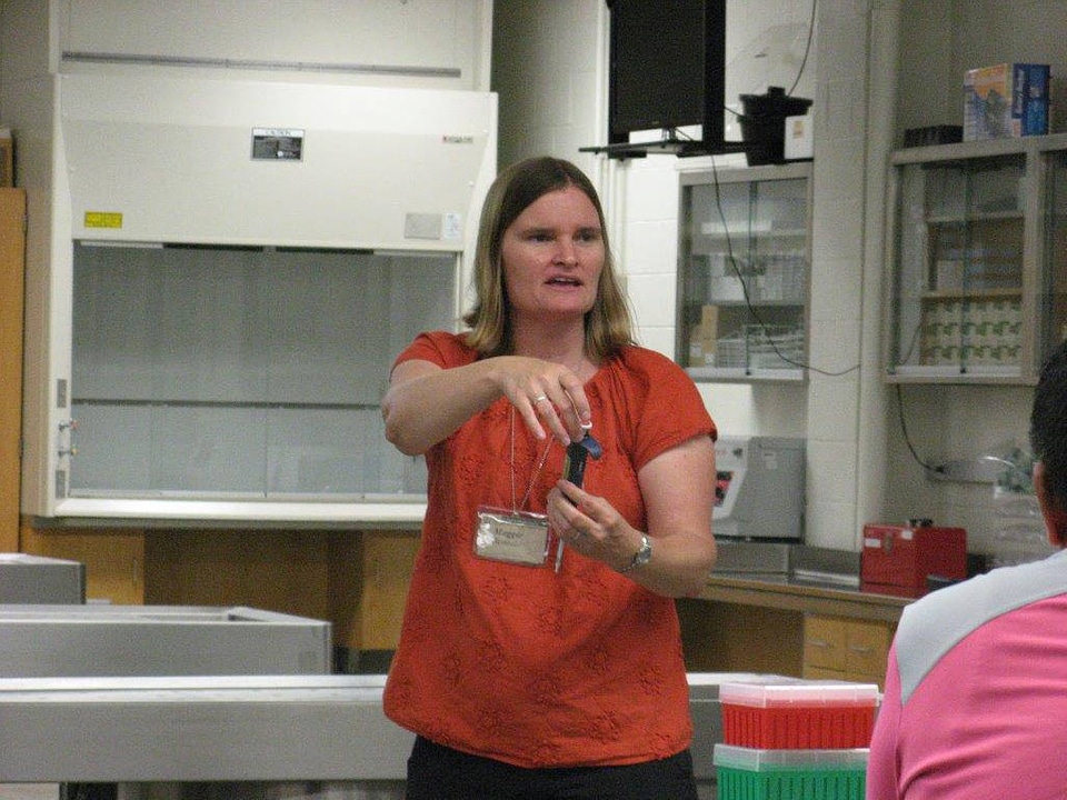 San Diego Zoo Institute for Conservation Research in the Science laboratory-5