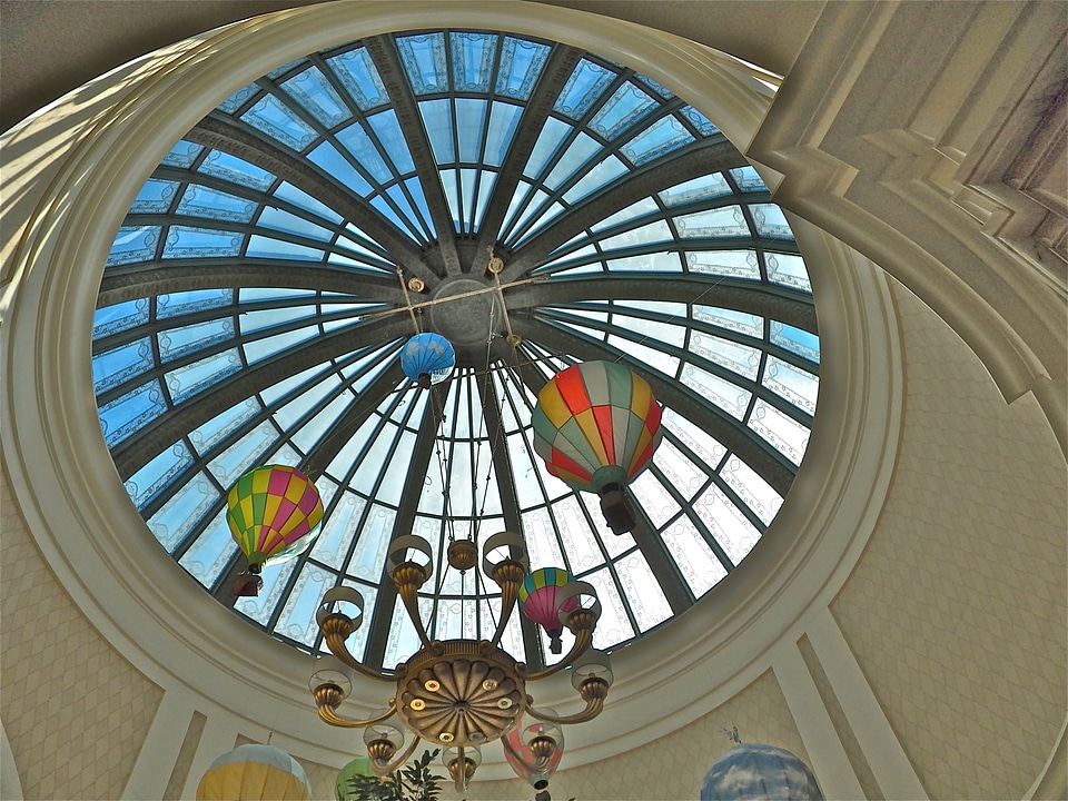 Glass light construction