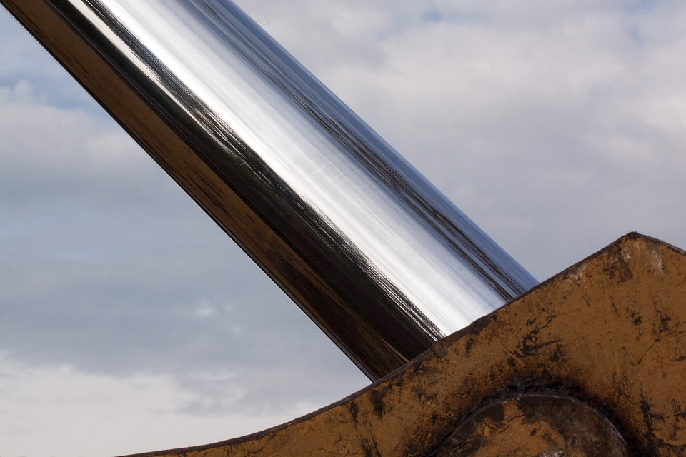 Hydraulic steel pipe high gloss