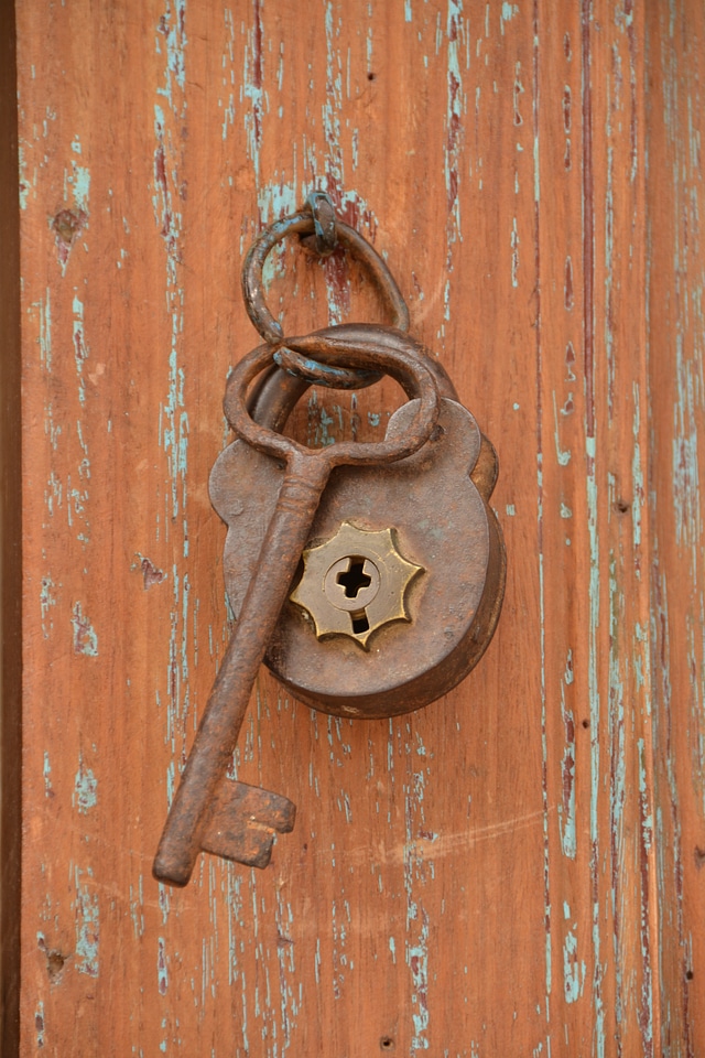 Padlocks old bolt