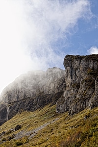 Mountain world nebelfaden clouds