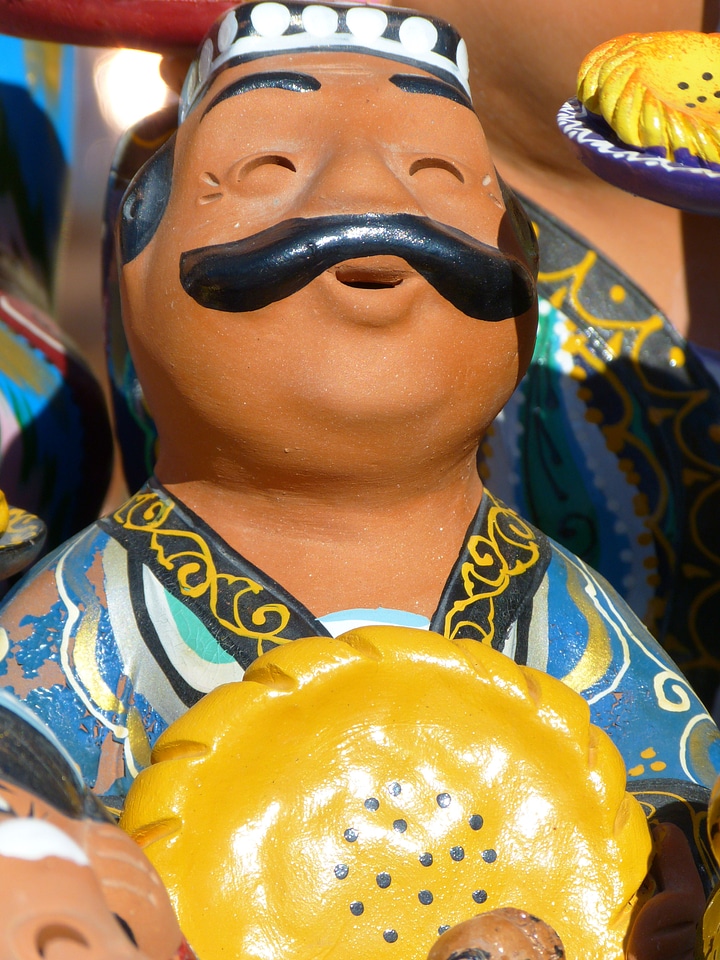Ceramic pottery souvenir
