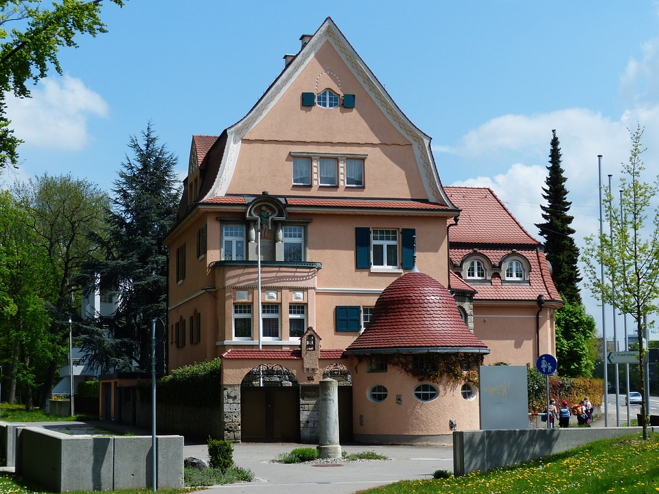 Building property residence