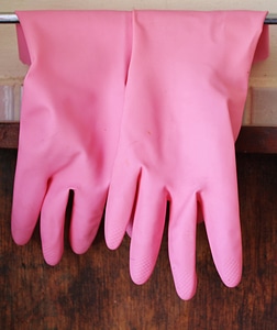 Hanging clean putz utensils