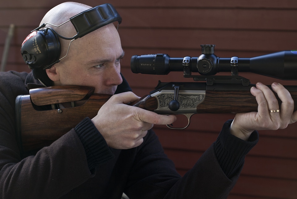 Shooting rifle hunting