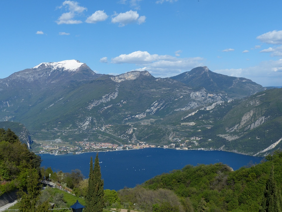 Monte creino monte biaena lake