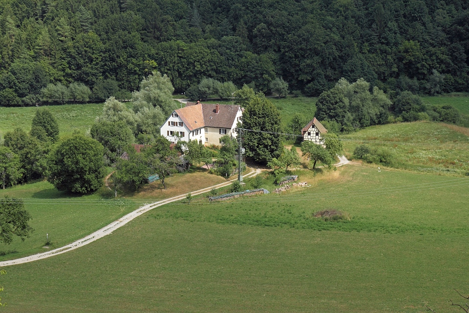 Summer spring house