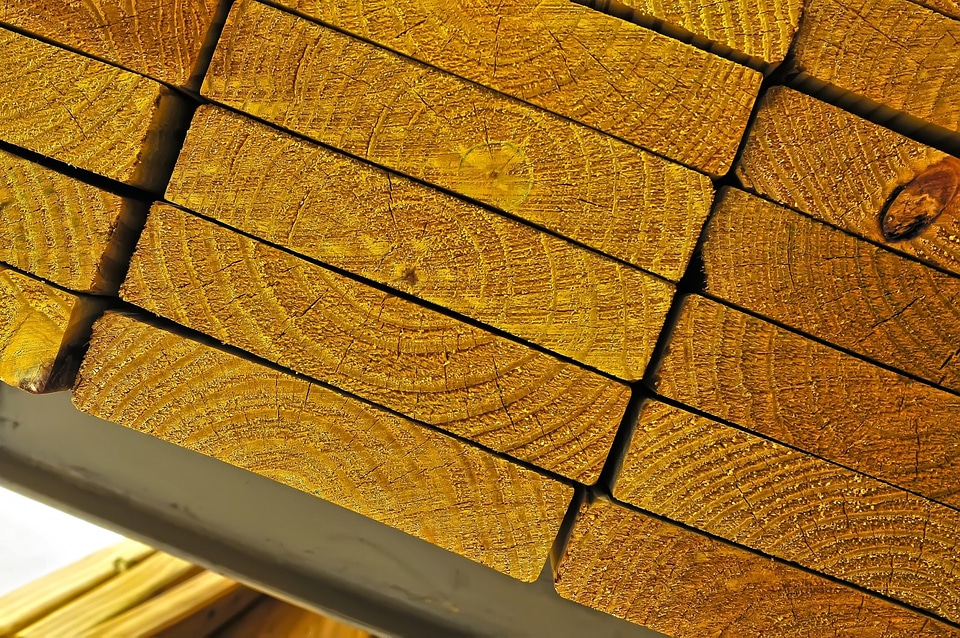 Build carpentry construction