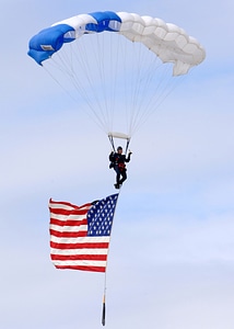 Parachute parachuting patriotic photo