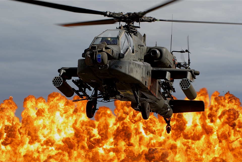 War apache helo army
