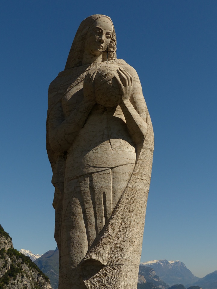 Madonna of pregasina pregasina garda