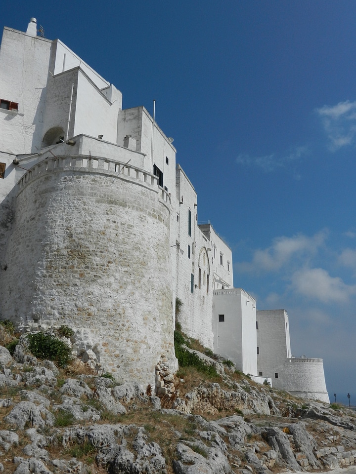 Monument white gray castle