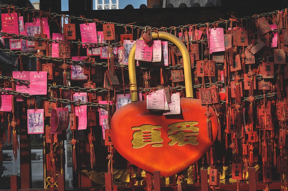 Symbol love romantic