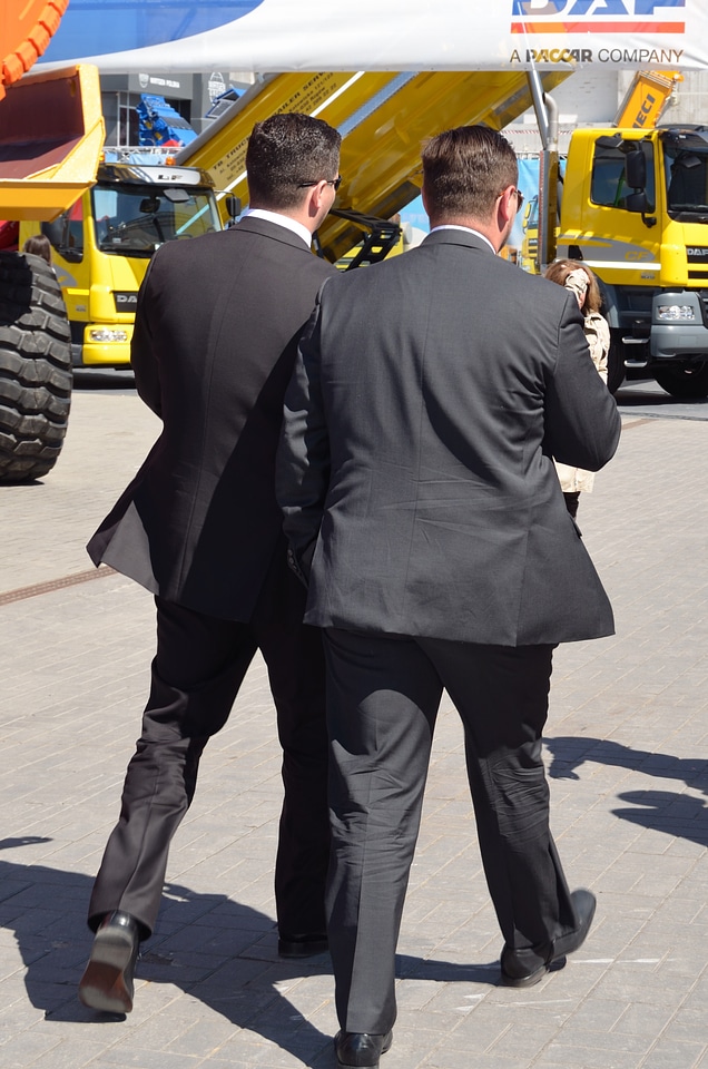 Street work suit