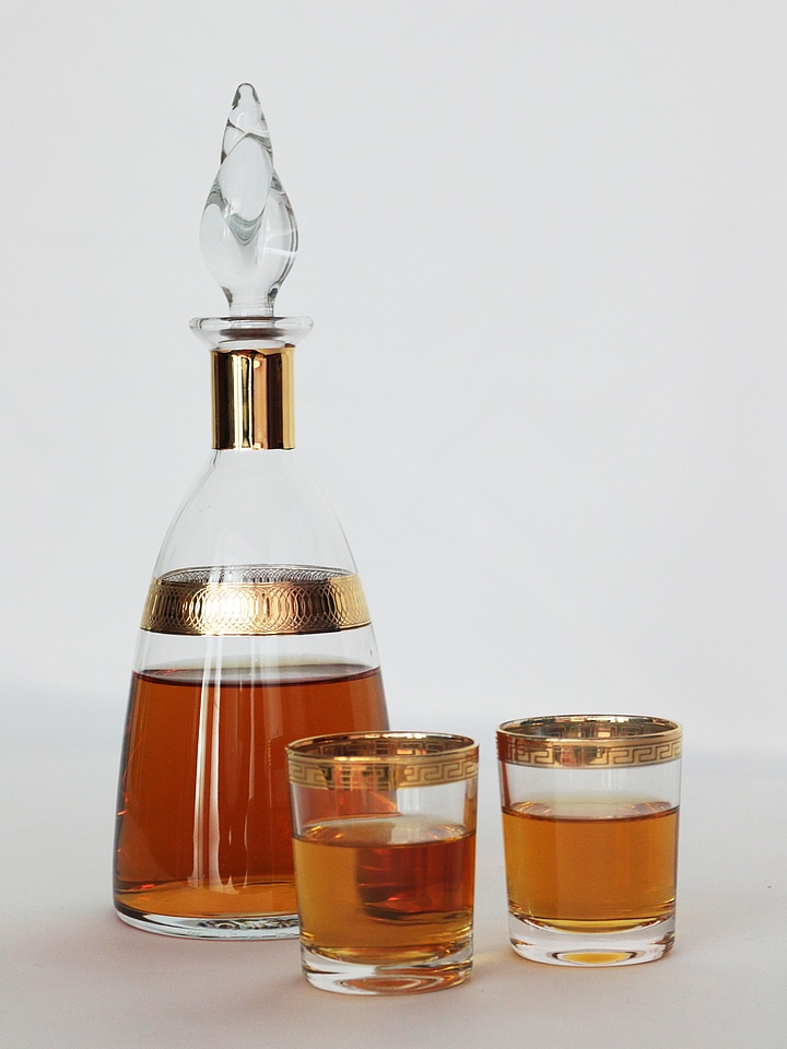 Bottle alcohol glasses