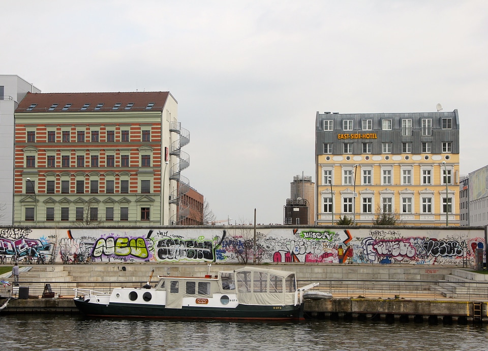 Germany structures graffiti
