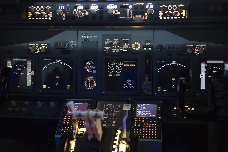 Air flight transportation