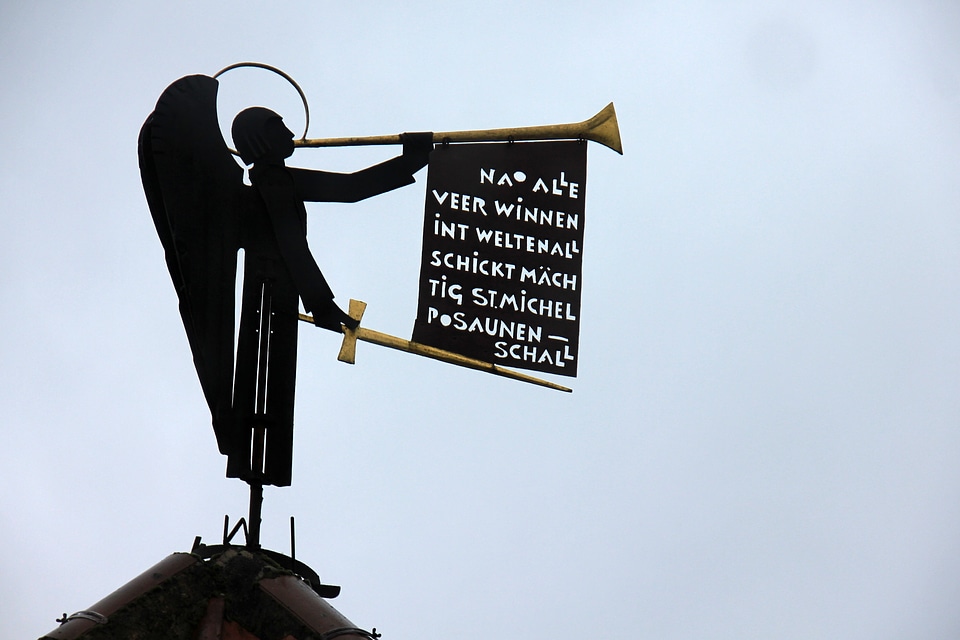 Angel wind vane weathervane