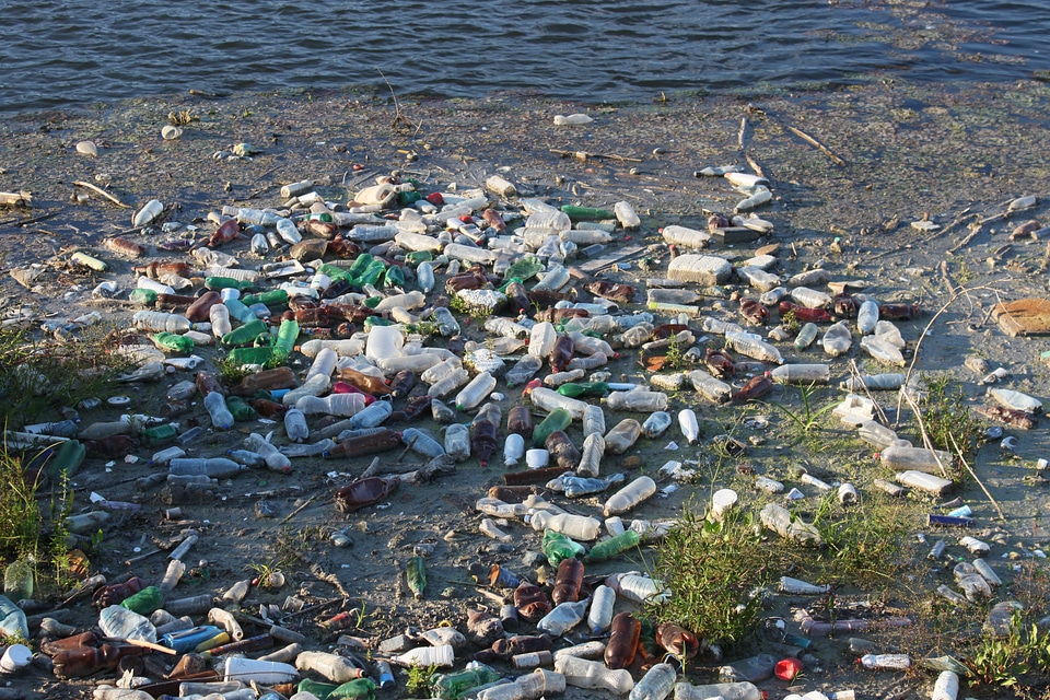 Garbage plastic pollution
