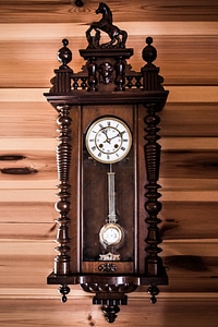 Tips antique the pendulum