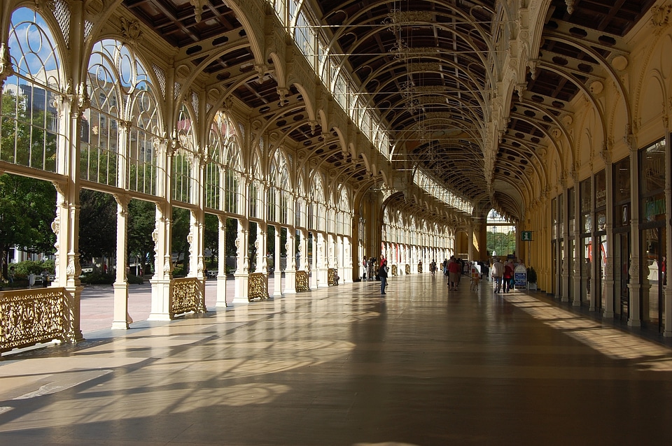 Arcade architecture sanatorium