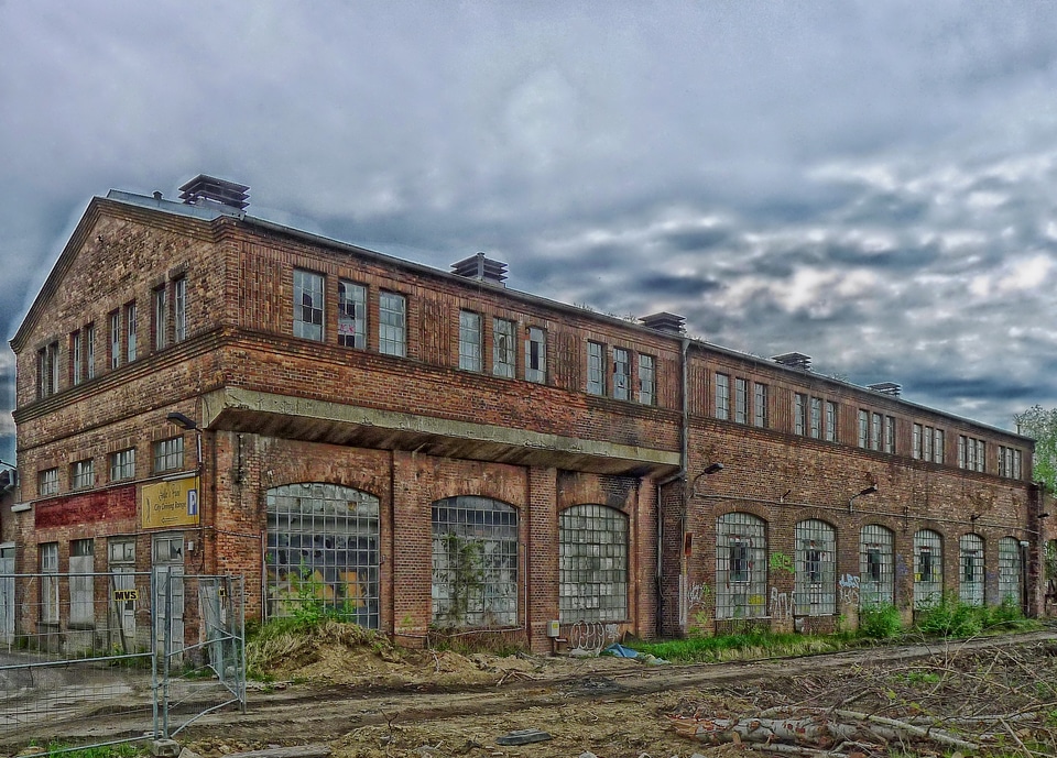 Warehouse abandoned hdr