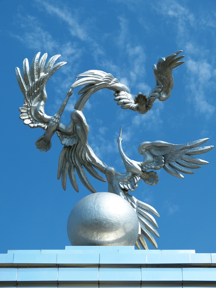 Monument storks uzbekistan