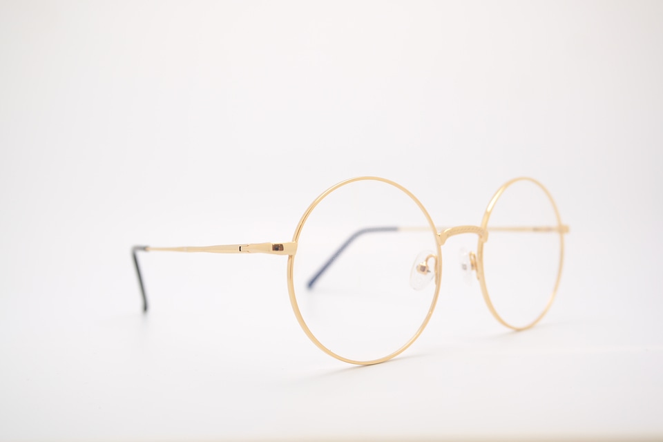 Glasses glass golden broken