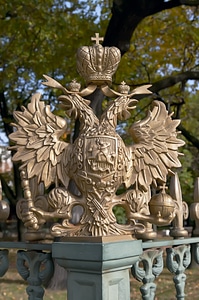 Fence fragment eagle