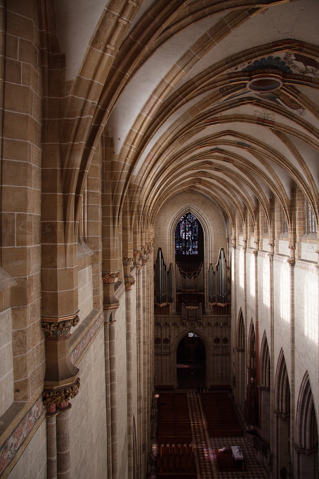 Organ empore architecture building