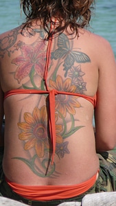 Female back flowers