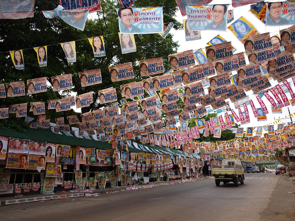 Street government democratic