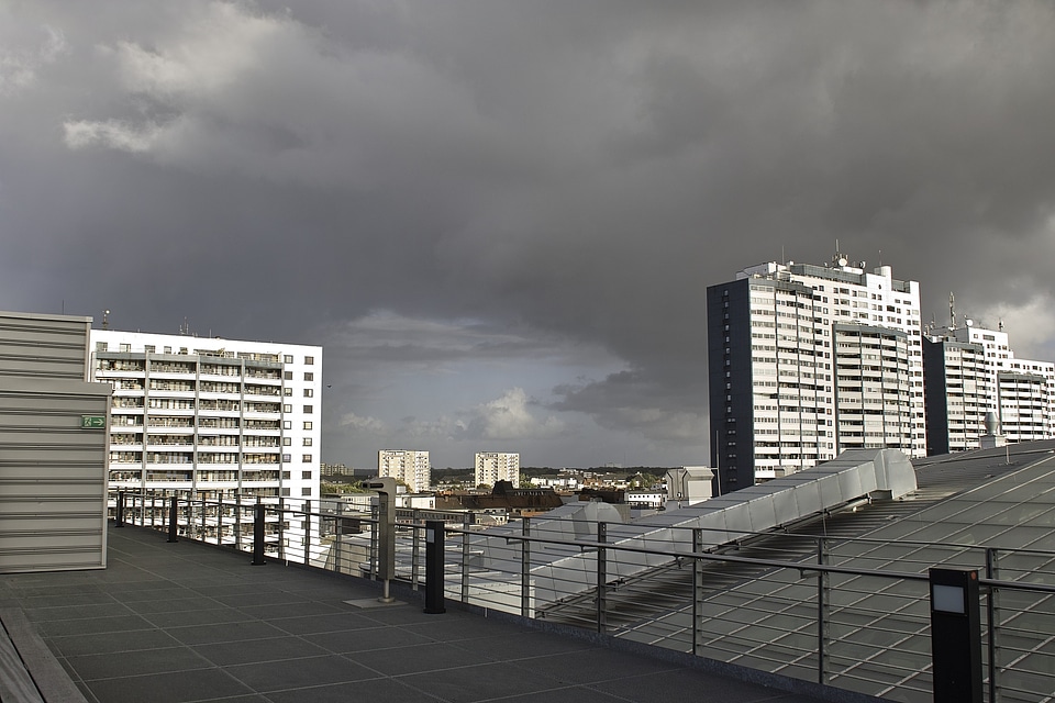 Skyline climatehouse architecture