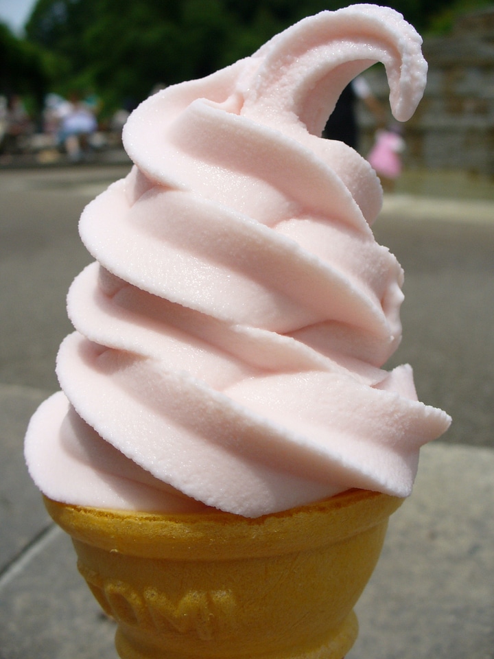 Sweet dessert cold