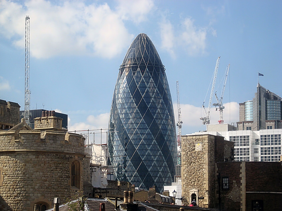 Gherkin tower english