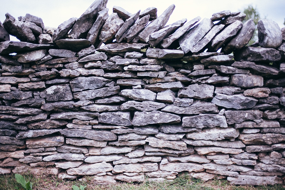 Natural border gray wall