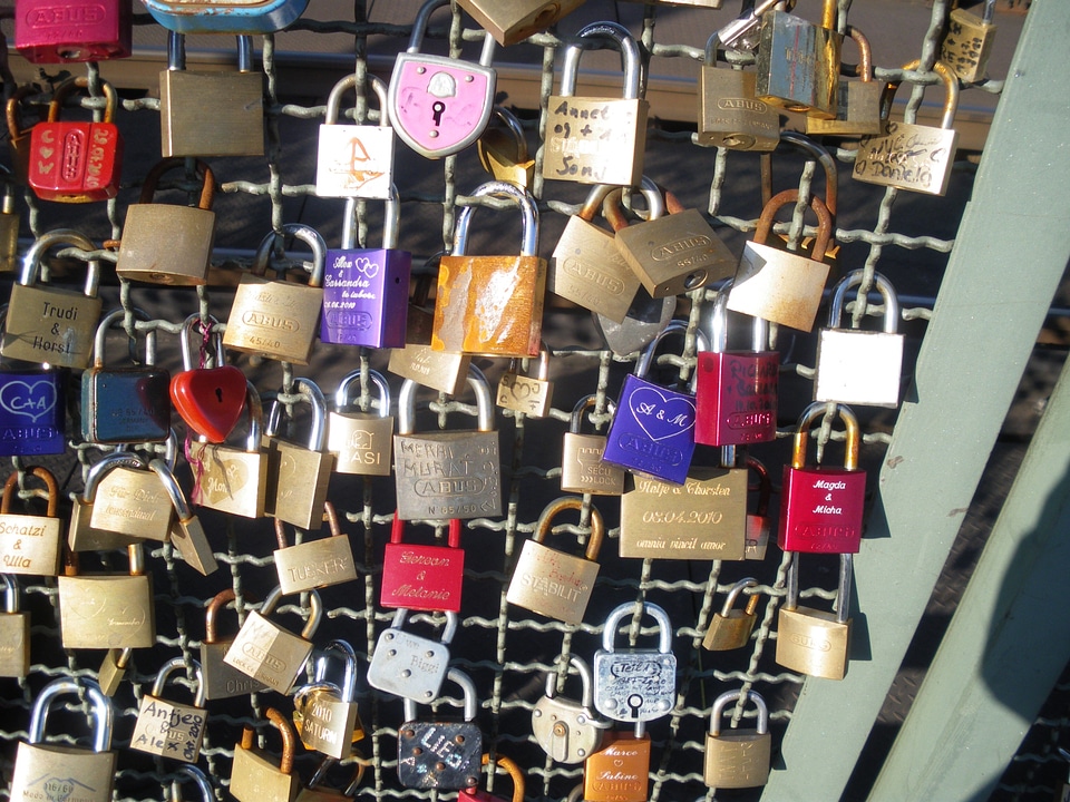 Love castle cologne bridge