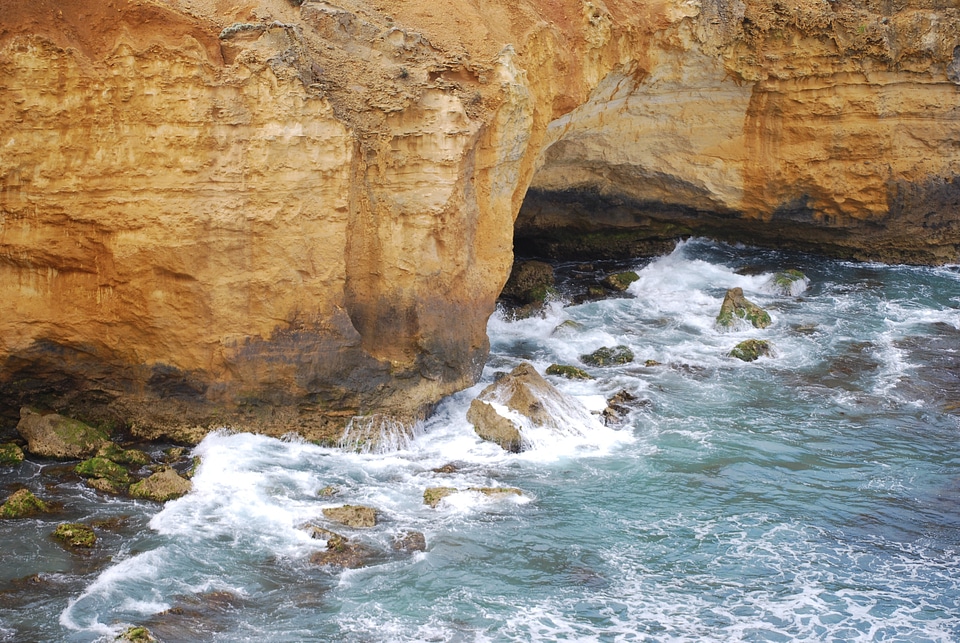 Great ocean road coastal tide
