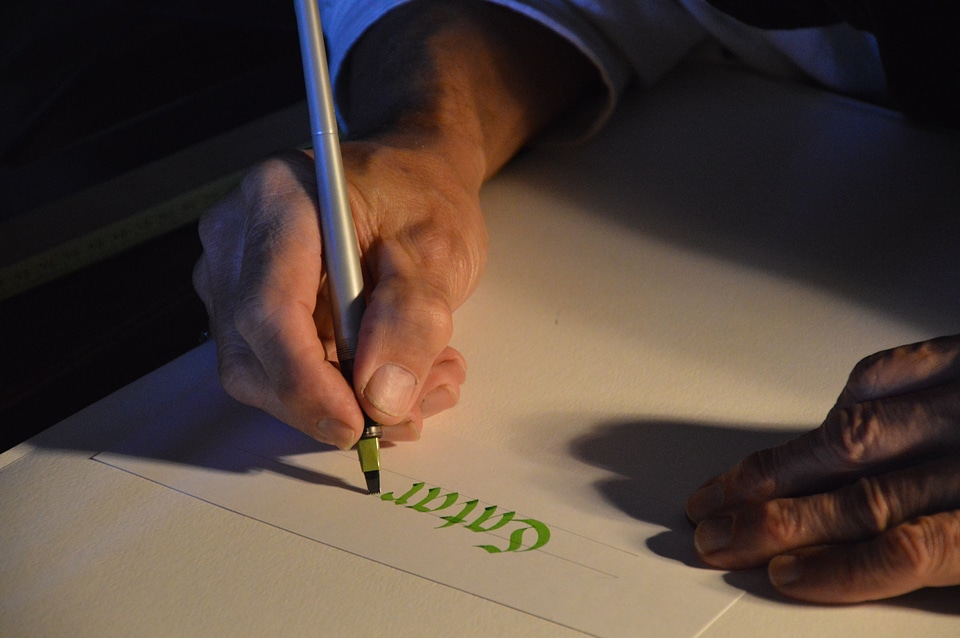 Art pen beautiful scripture