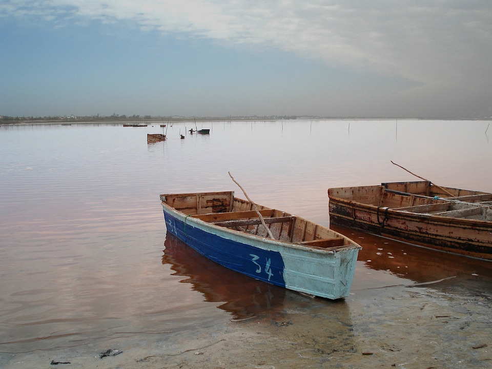 Boat lake senegal
