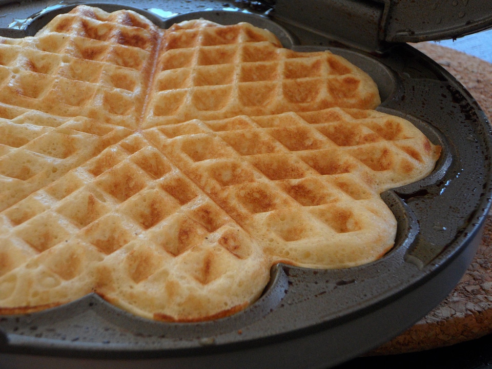 Bake heart shaped delicious