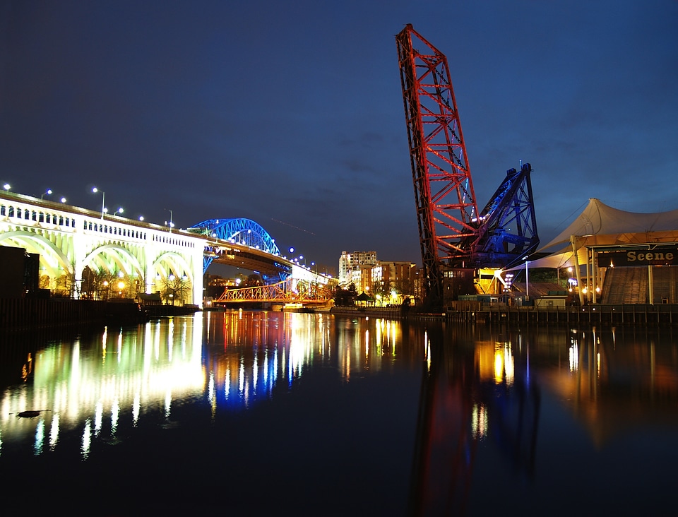 Usa bridge steel-arch bridge