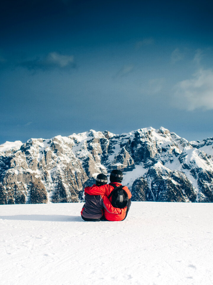 Skiing Snowboarding