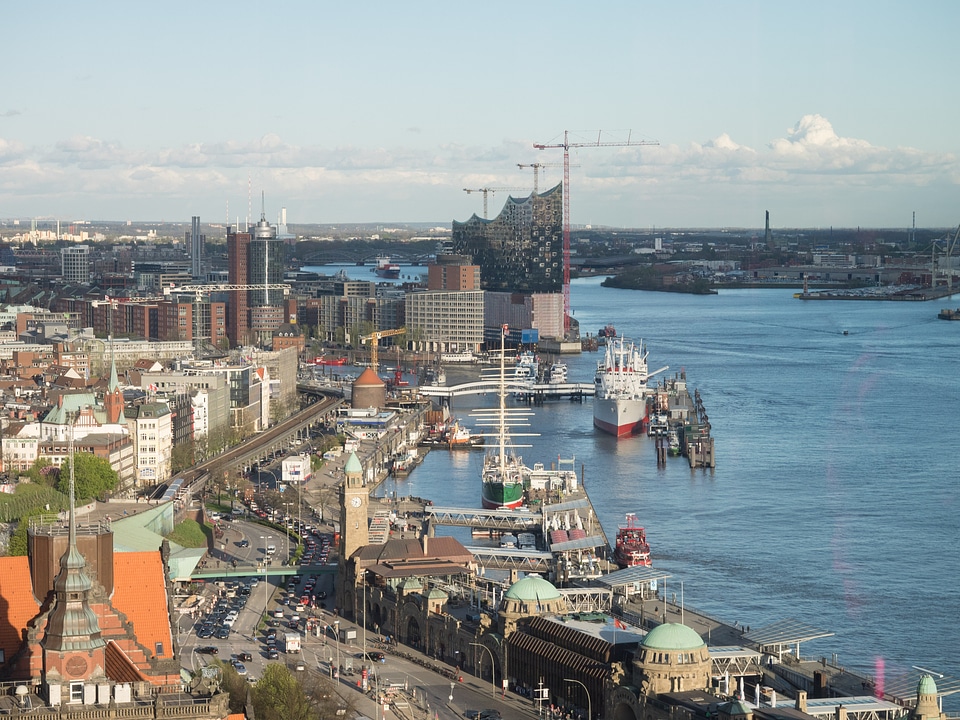 Architecture urban elbe philharmonic hall