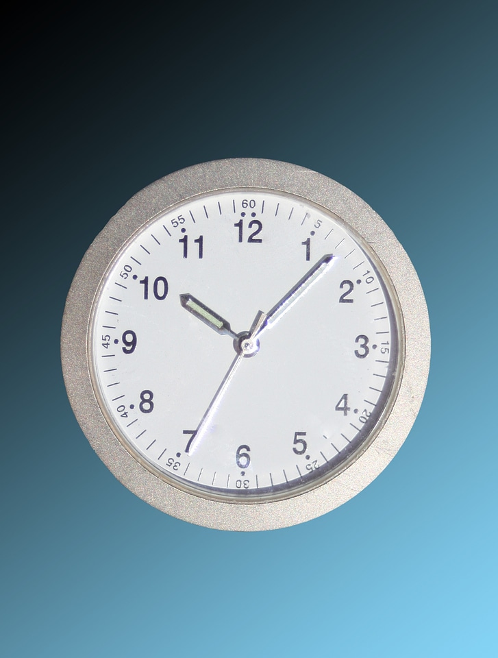 Wrist watch time indicating watches
