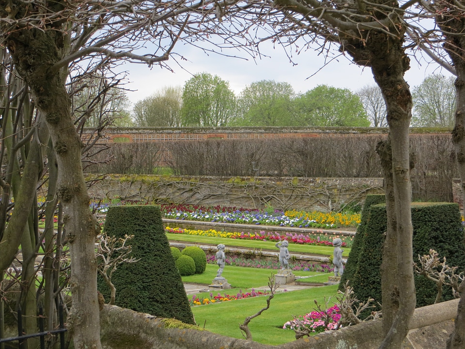 Outdoors hampton court