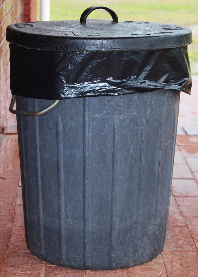 Dustbin ton of plastic household waste