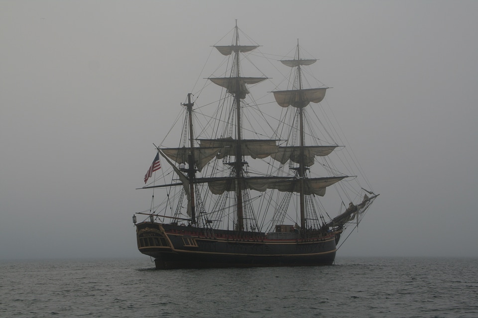 Sail ship boat photo